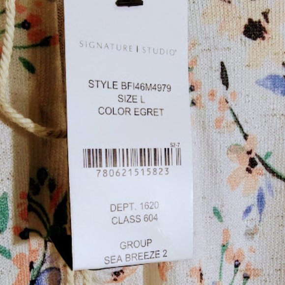 NWT*SIGNATURE STUDIO*FLORAL PRINT TOP*KIMONO TYPE SLEEVES*WOMAN L - Picture 9 of 10